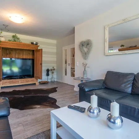 Holiday home Neu! Exklusives Ella